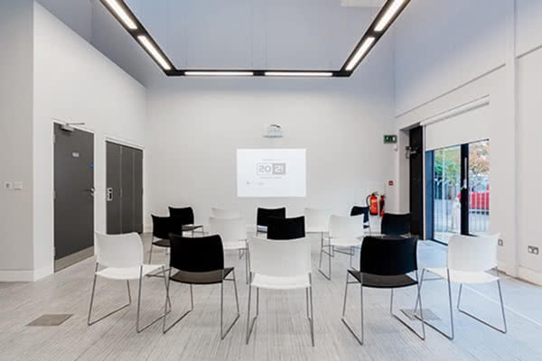 commercial_education_LVTLVP_polyfor