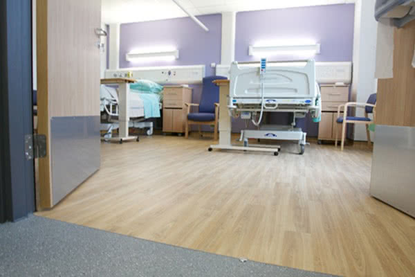 commercial_healthcare_safety_polyfor