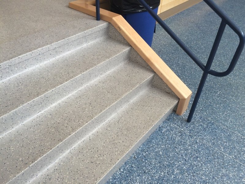 Roppe Rubber Tread